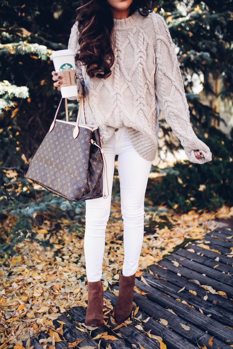 8 Cute Fall Outfits featured by top US fashion blogger, Emily Gemma of The Sweetest Thing: fall fashion 2017 outfits, fall fashion trends 2017, fall outfits tumblr, cute fall outfit pinterest, BANFF canada review, Lake Louis Canada, travel blogger, emily gemma,, the sweetest thing blog, Aspen, CO october weather, louis vuitton Neverfull GM, Louis Vuitton outfit Pinterest, Cute outfits with white jeans in fall, Cable knit sweater fall
