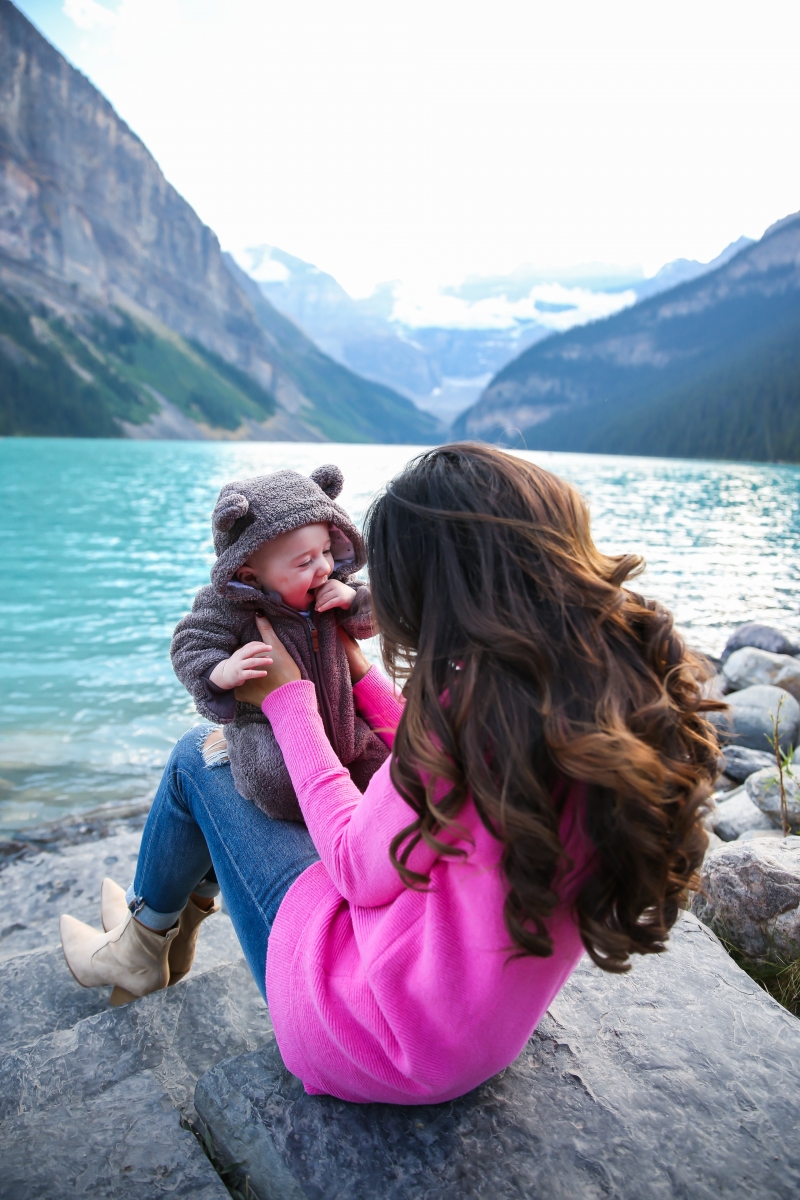 fall fashion 2017, lake louise canada, pinterest fall fashion, fall fashion tumblr 2017, cute fall fashion travel photos, lake louise canada travel blogger, baby in bear outfit, cute babies in bear costumes, pink free people sweater, emily gemma, the sweetest thing blog