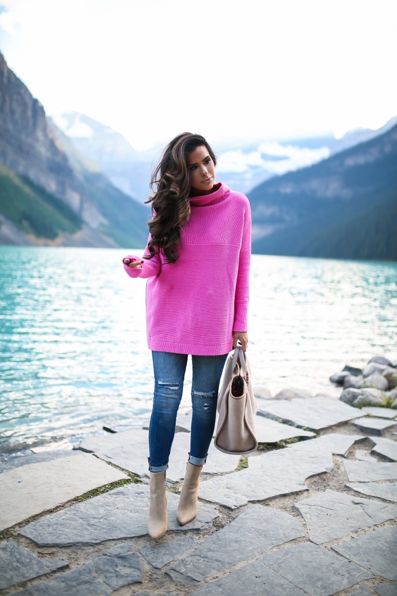 fall fashion 2017, lake louise canada, pinterest fall fashion, fall fashion tumblr 2017, cute fall fashion travel photos, lake louise canada travel blogger, baby in bear outfit, cute babies in bear costumes, pink free people sweater, emily gemma, the sweetest thing blog