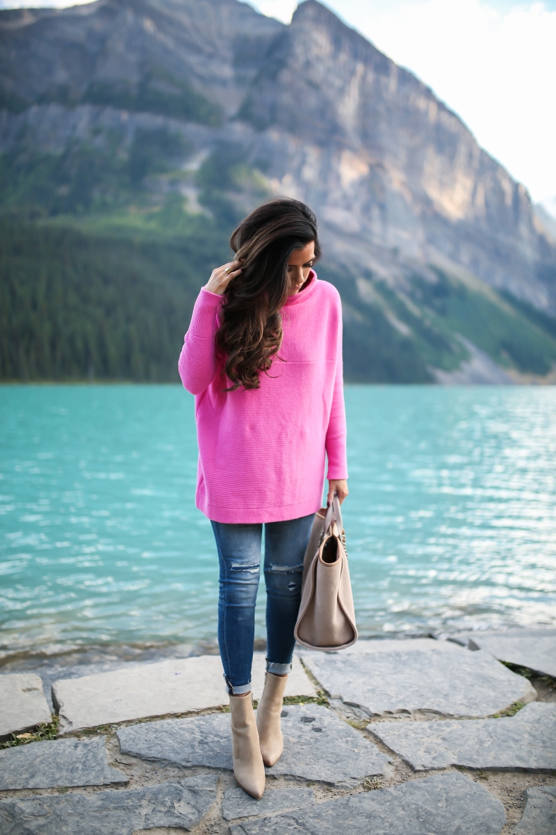 fall fashion 2017, lake louise canada, pinterest fall fashion, fall fashion tumblr 2017, cute fall fashion travel photos, lake louise canada travel blogger, baby in bear outfit, cute babies in bear costumes, pink free people sweater, emily gemma, the sweetest thing blog