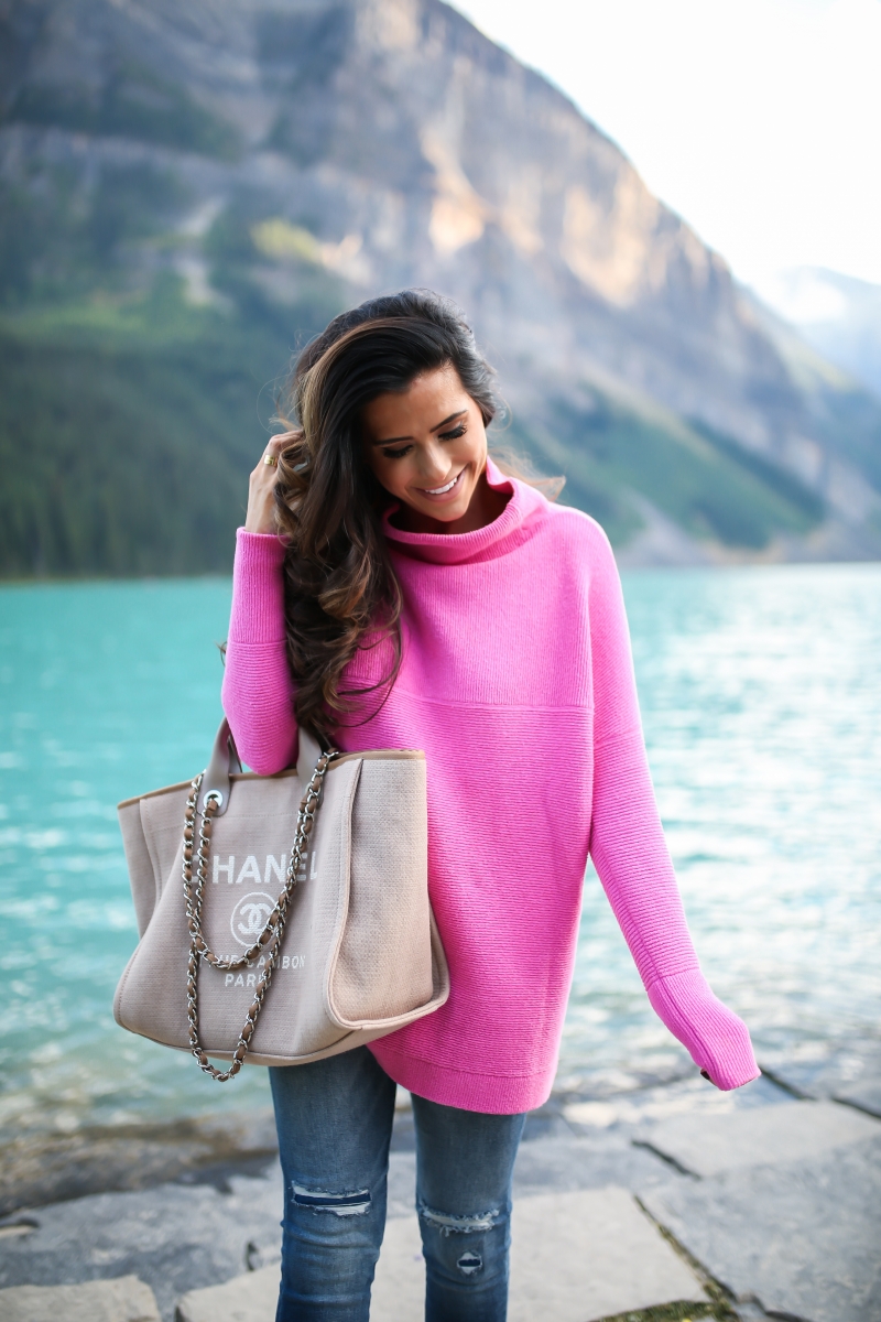 fall fashion 2017, lake louise canada, pinterest fall fashion, fall fashion tumblr 2017, cute fall fashion travel photos, lake louise canada travel blogger, baby in bear outfit, cute babies in bear costumes, pink free people sweater, emily gemma, the sweetest thing blog