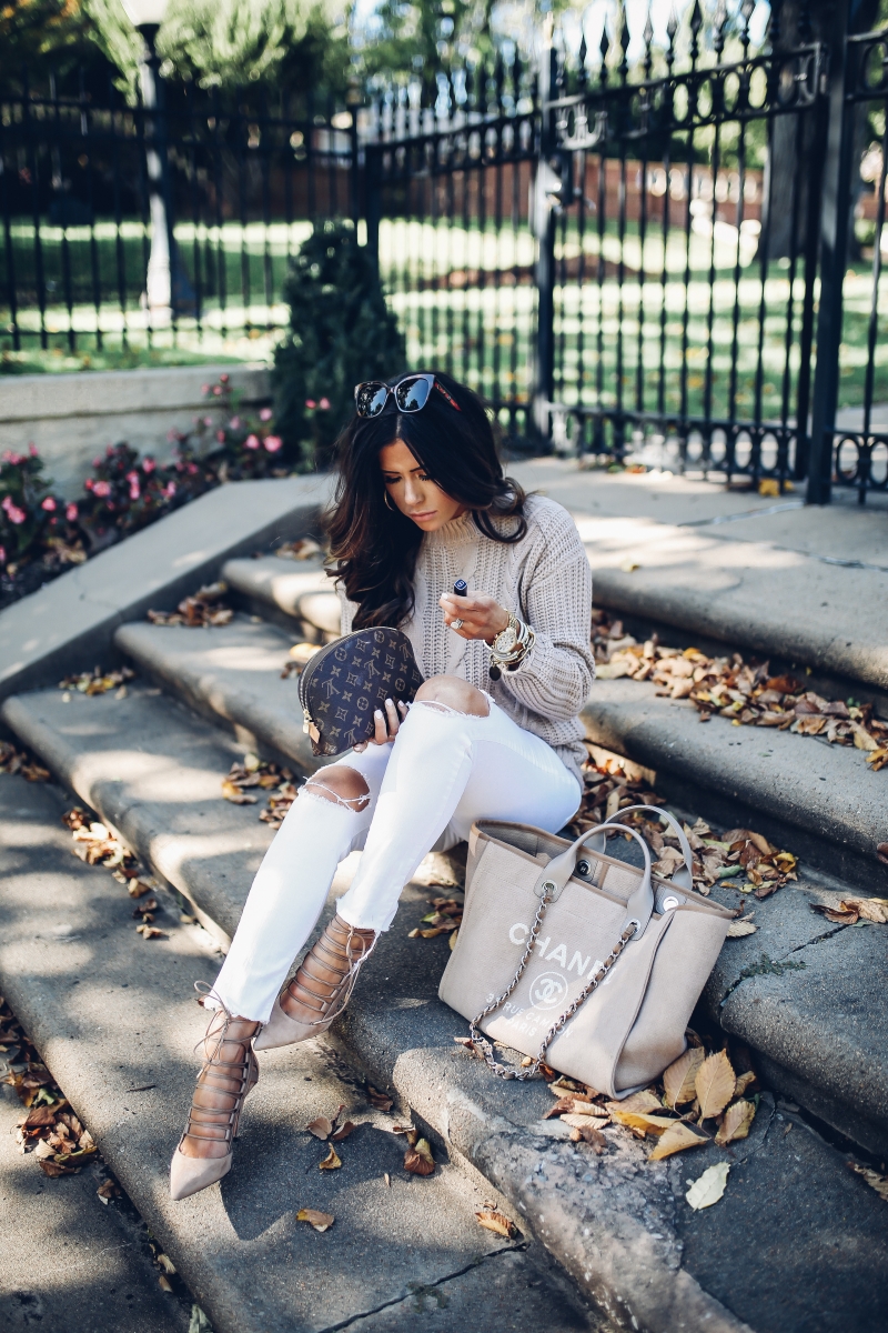 fall fashion 2017, cute fall outfits pinterest, fall outfits with white pants pinterest, emily ann gemma blog, the sweetest thing blog, cable knit sweater and jeans outfit fall fashion, cute thanksgiving outfit ideas, chanel deauville Ecru, gucci square sunglasses
