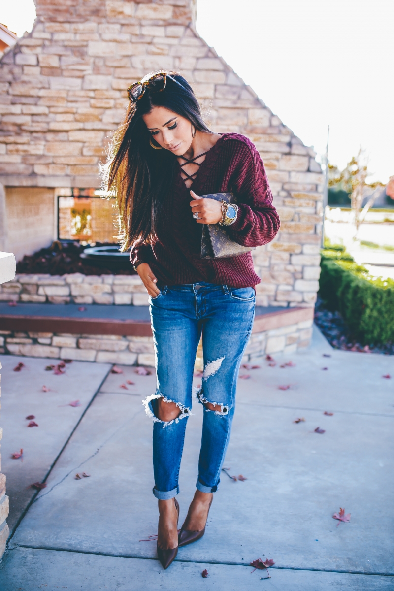 Styling Boyfriend Jeans During This Fall