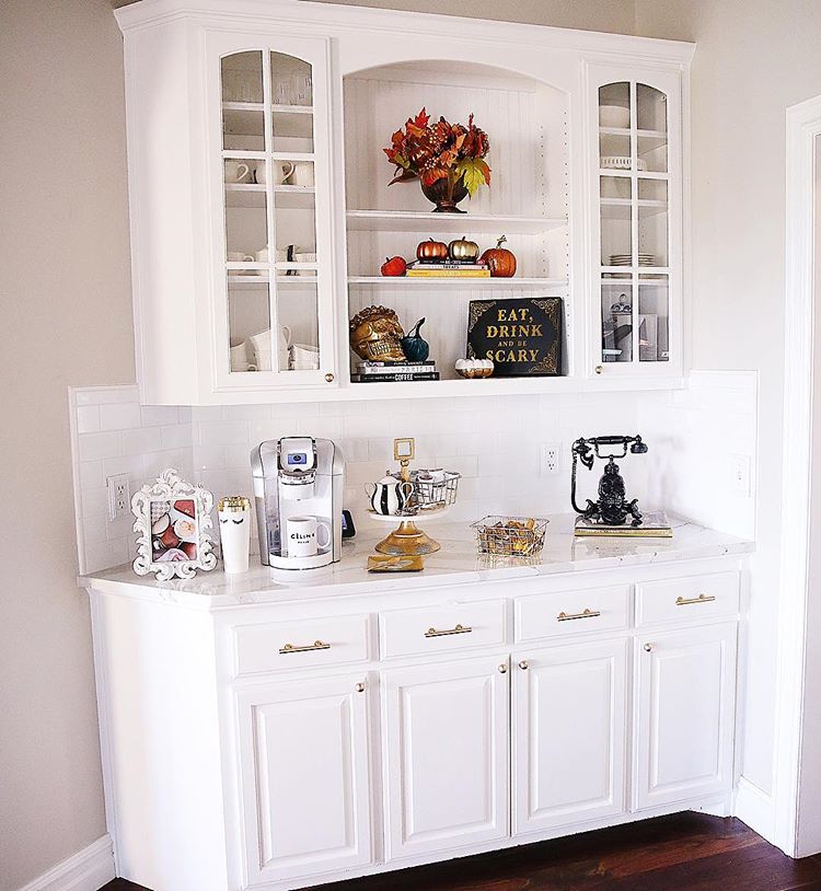 fall home decor emily ann gemma, white keurig in white kitchen, fall interior design home inspo, coffee bar inspo 