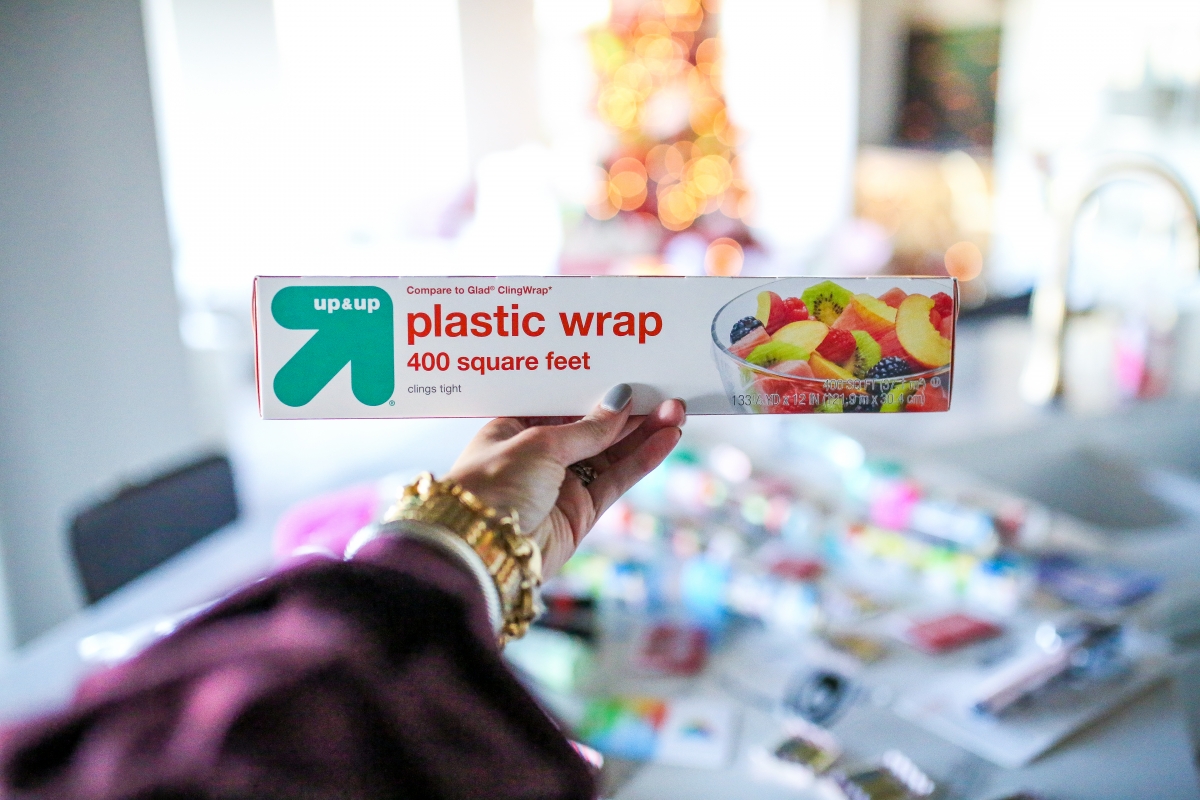 saran wrap christmas game, emily ann gemma, the sweetest thing blog home, #blogmas, quartz cambria brittanica, sarap wrap ball game directions