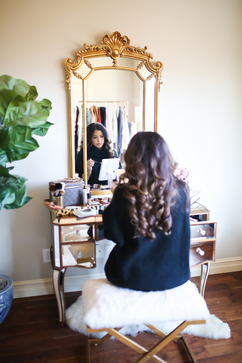 cute makeup vanity area, gold mirror makeup vanity, pinterest home decor makeup vanity, pinterest makeup storage vanity gold mirrored, louis vuittom makeup bags, emily ann gemma home, the sweetest thing blog home