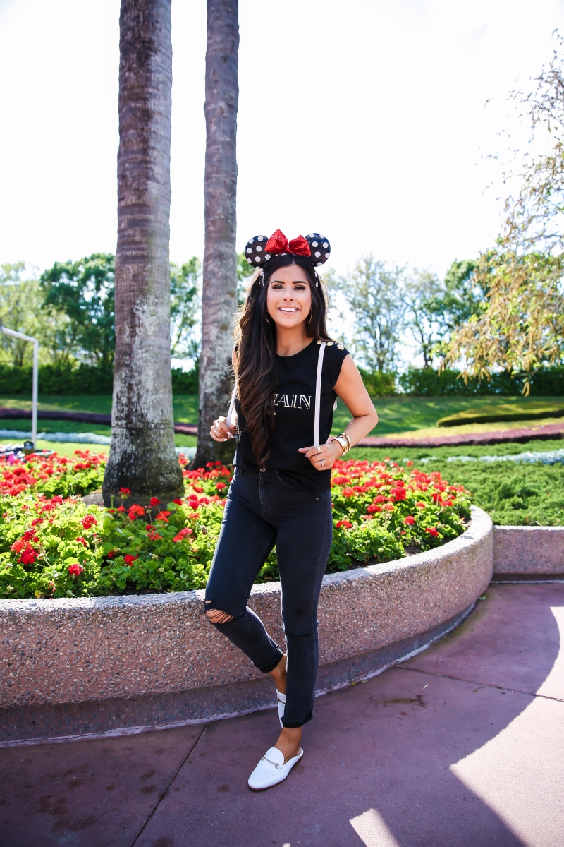 Cute Disney Outfits featured by top US fashion blog, Emily Gemma of The Sweetest Thing.