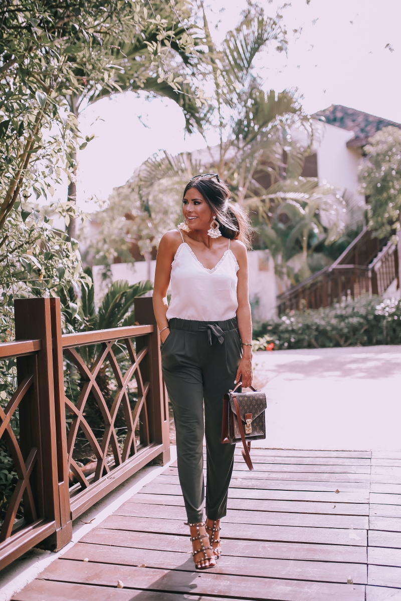 A Comfy, Yet Chic Outfit To Wear To Work or Vacay