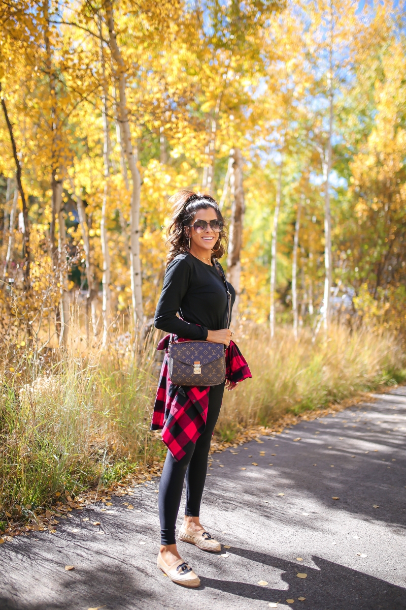 The Perfect Fall #OOTD For A Busy Day