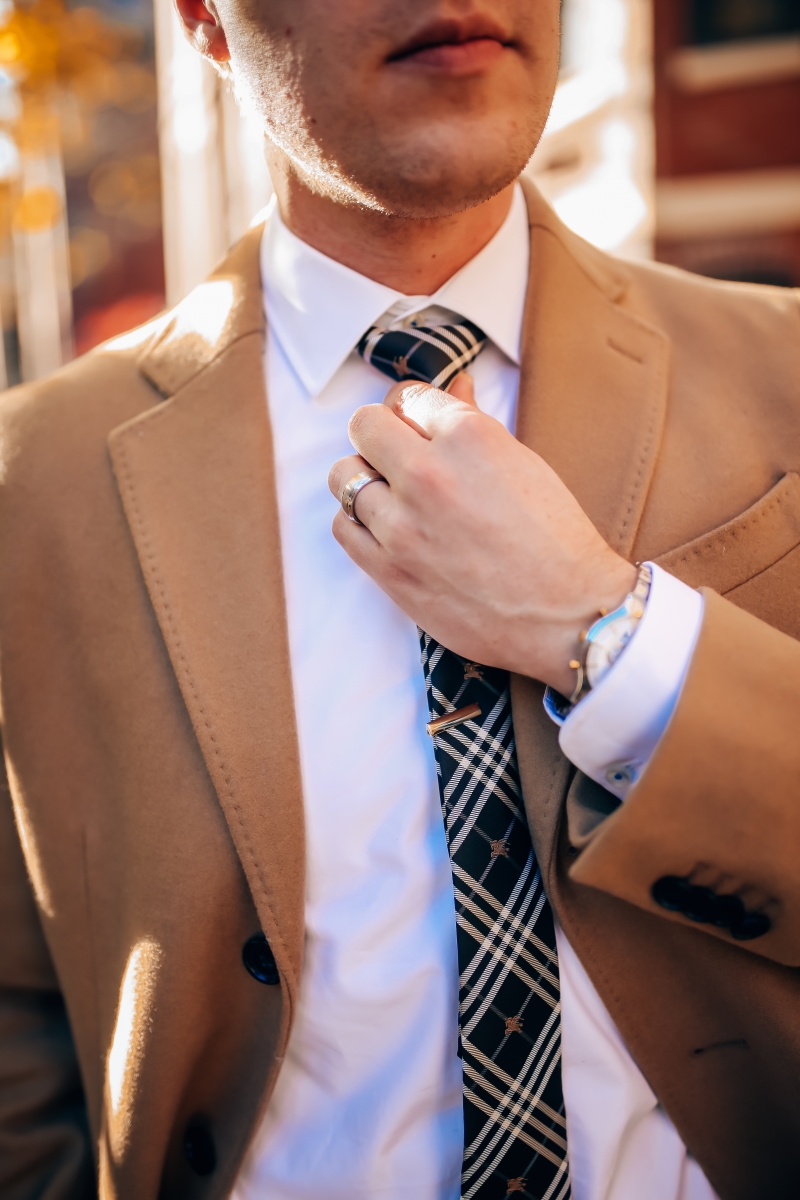 mens burberry tie and tie clip, emily gemma blog, mens fashion blog, boston travel fashion blog, banana republic coat