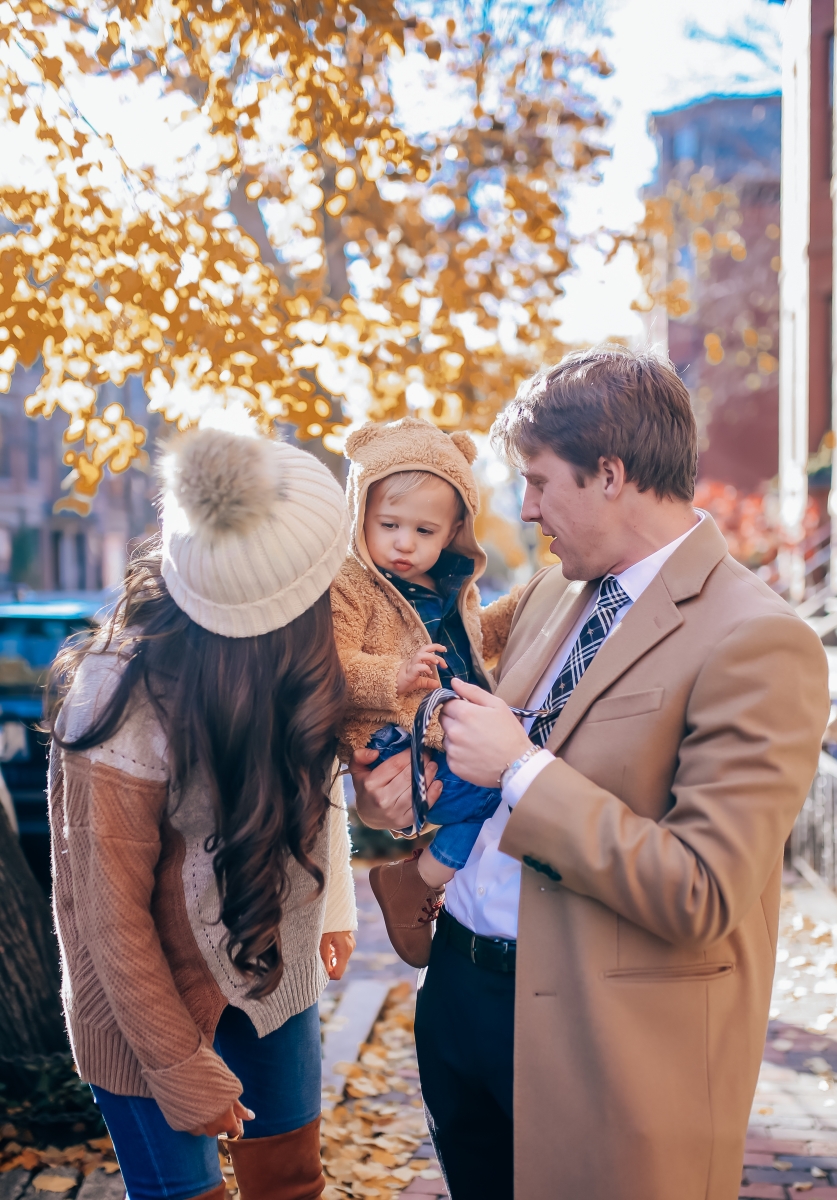 pinterest fall family outfit idea 2018, womens fall fashion pinterest, christmas card fall family outfit 2018, family photo idea 2018 pinterest, burberry tie, emily ann gemma-9