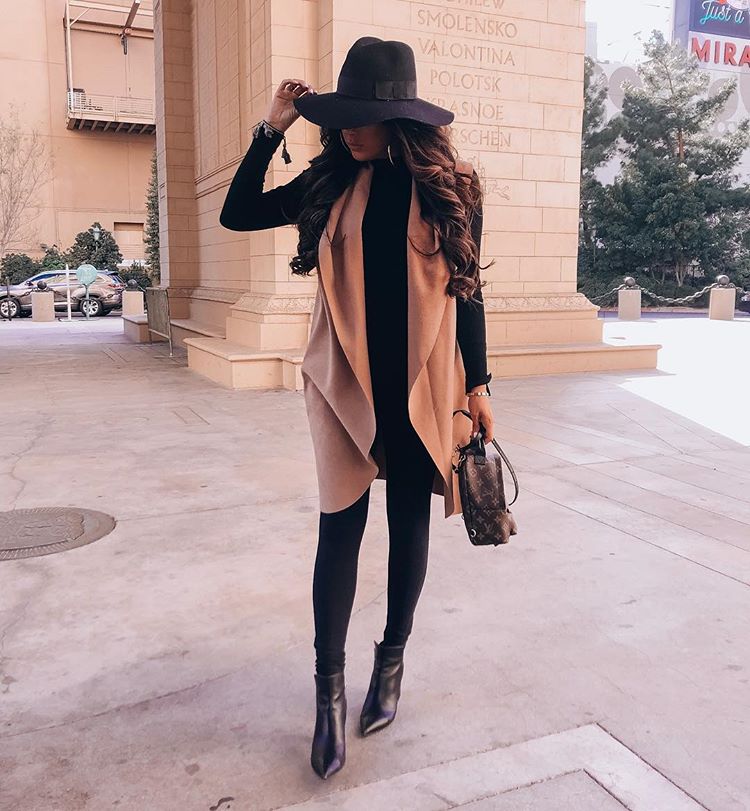 emily ann gemma instagram, fashion blogger in las vegas, taking toddler to las vegas, pinterest winter fashion pinterest 2019,