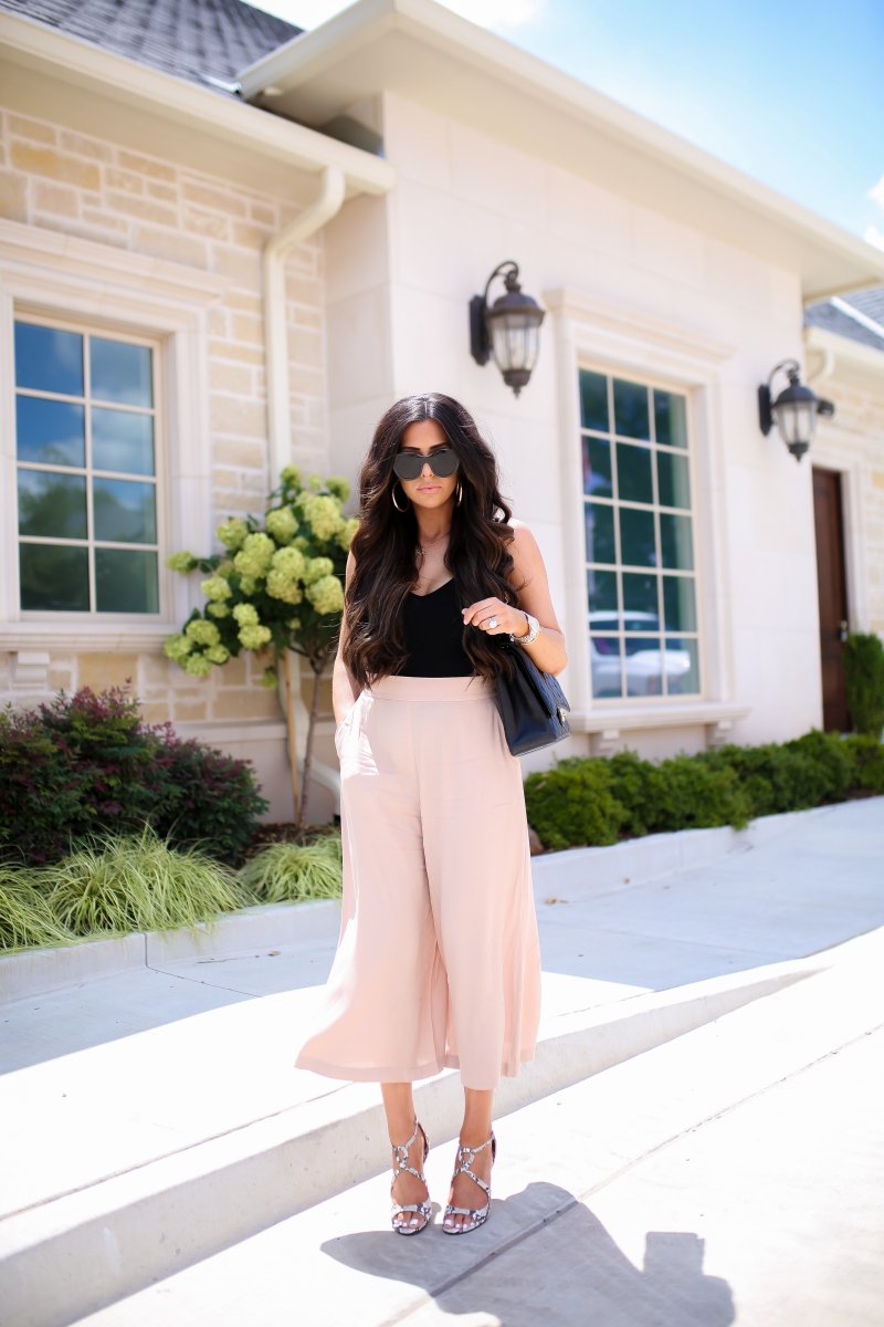 Styling Culottes fall 2019, Pinterest fall fashion culottes, emily gemma, the sweetest thing blog, Meghan Markle sunglasses le spec, Fall fashion trends 2019-2