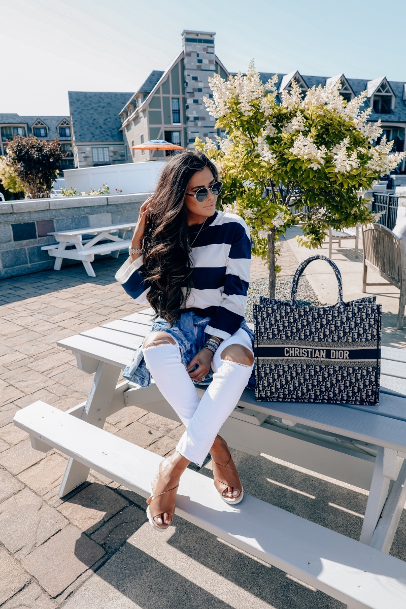 cute fall fashion outfits pinterest 2019, Dior Book Tote Bag oblique navy, Bar Harbor Maine, emily gemma, Fall Fashion 2019, White pants outfits fall 2019