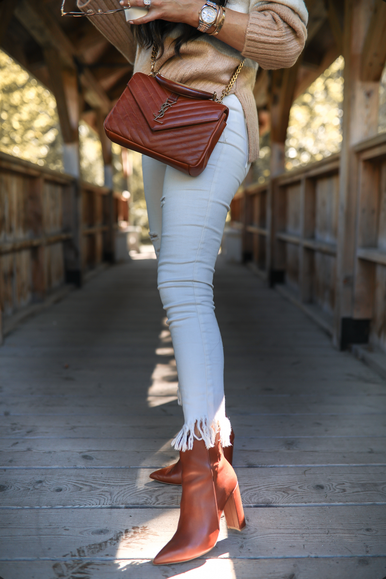 fall fashion pinterest 2019, stowe vermont, YSL collage tan bag, Lack of color mack hat, Topshop colorblock sweater tan and pink, Emily Gemma-2