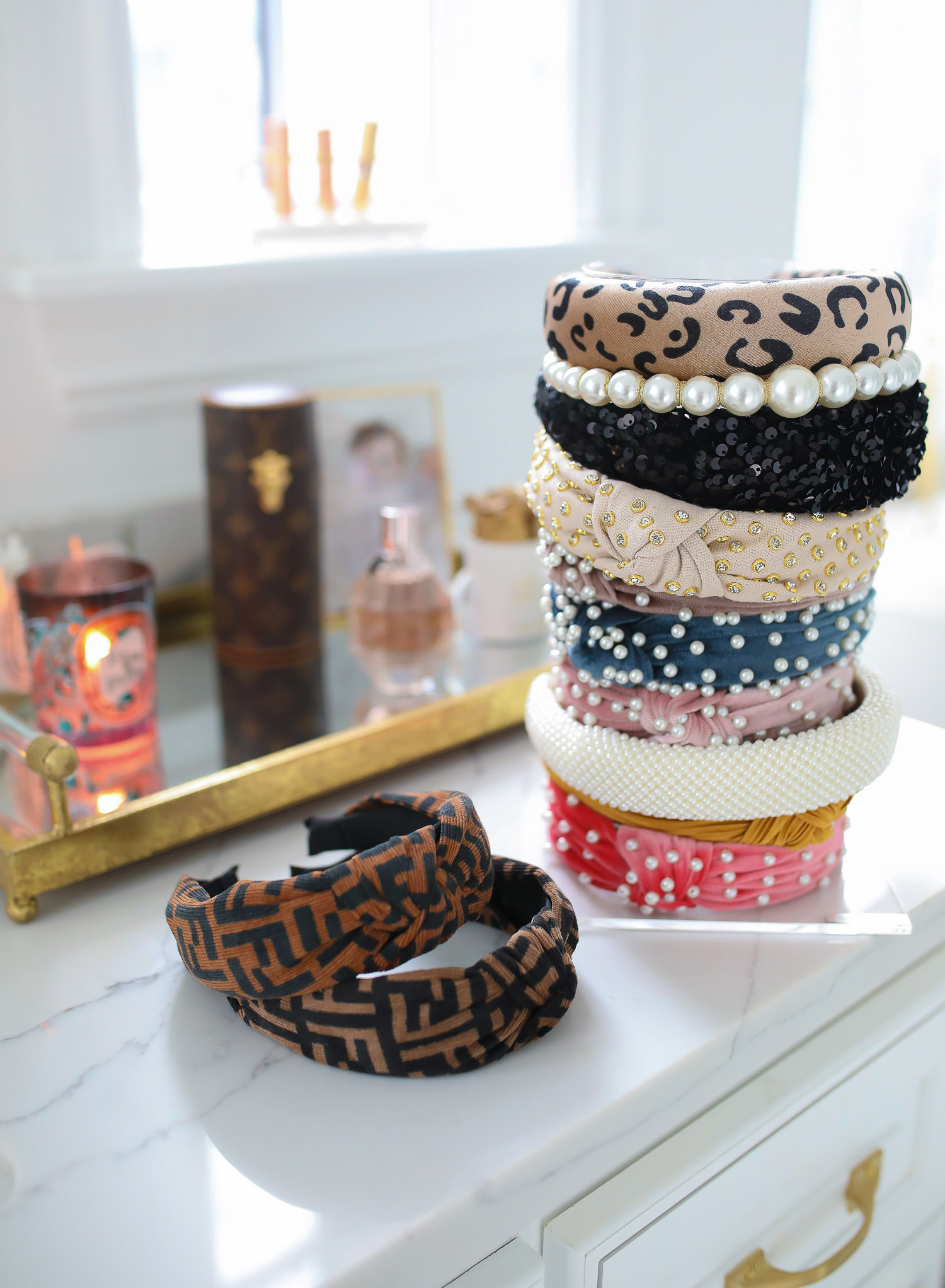 fendi dupe headbands, handband stand, swig marble cup insulated, top amazon must haves, amazon best buys 2020, emily gemma, amazon prime must haves blog post | Amazon Prime Favorites by popular US life and style blog, The Sweetest Thing: image of Amazon Prime headbands. 