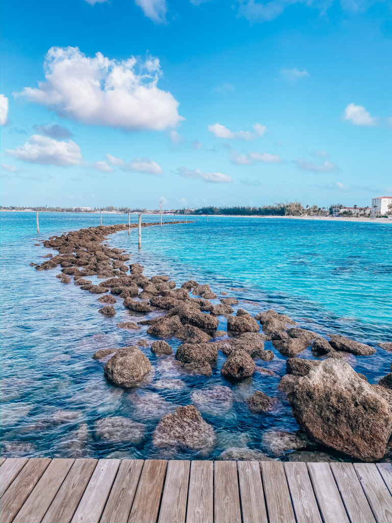 What to Wear in the Bahamas | US travel | The Sweetest Thing