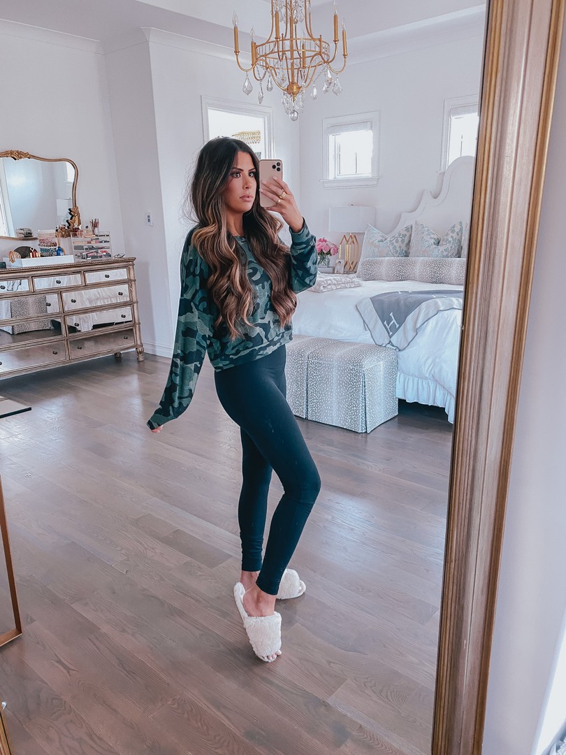 Instagram Recap by popular US life and style blog, The Sweetest Thing: image of Emily Gemma wearing a Express camo top and Zella leggings. 