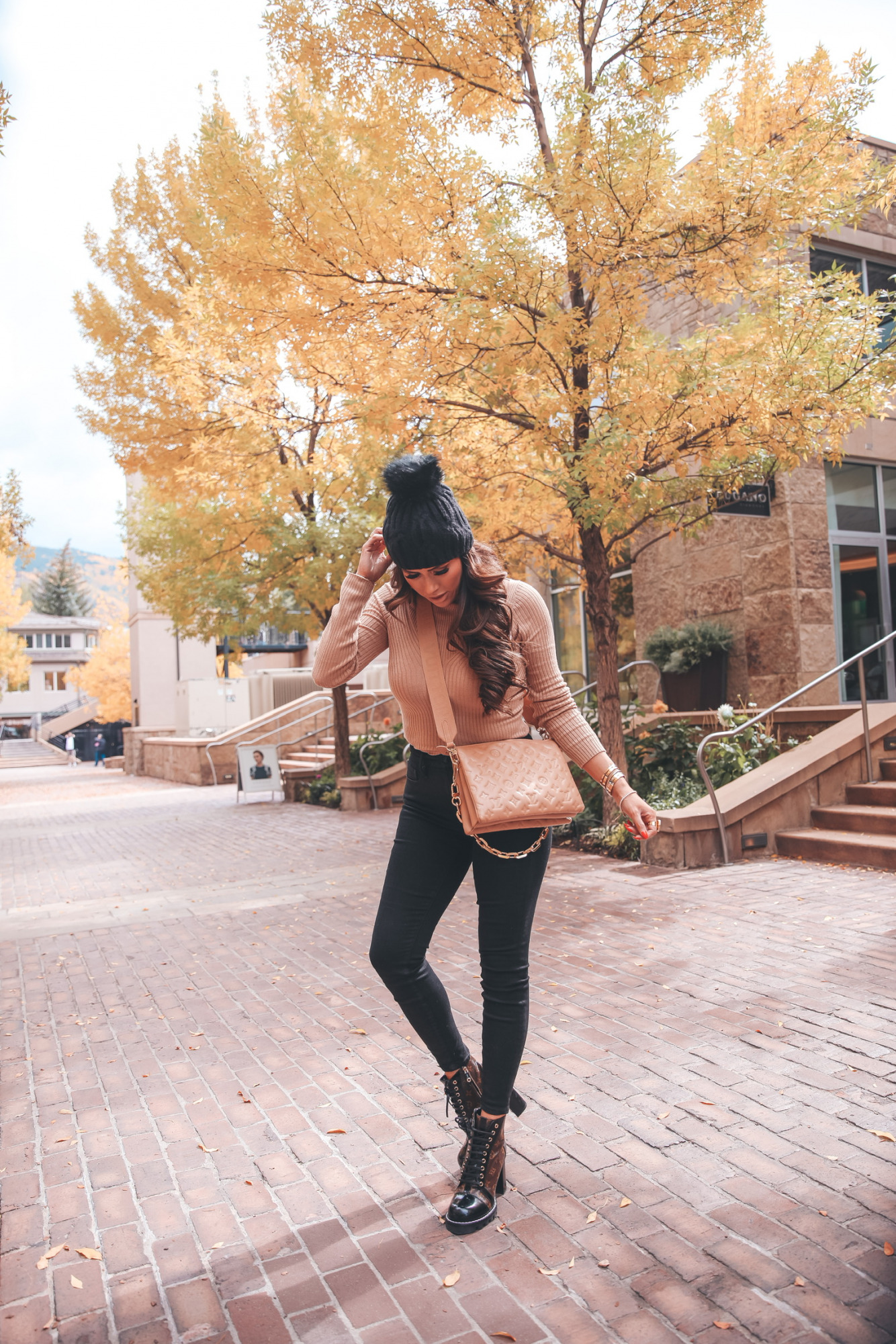 Chic Express Cutout Top styled by top US fashion blogger, Emily Gemma of The Sweetest Thing.