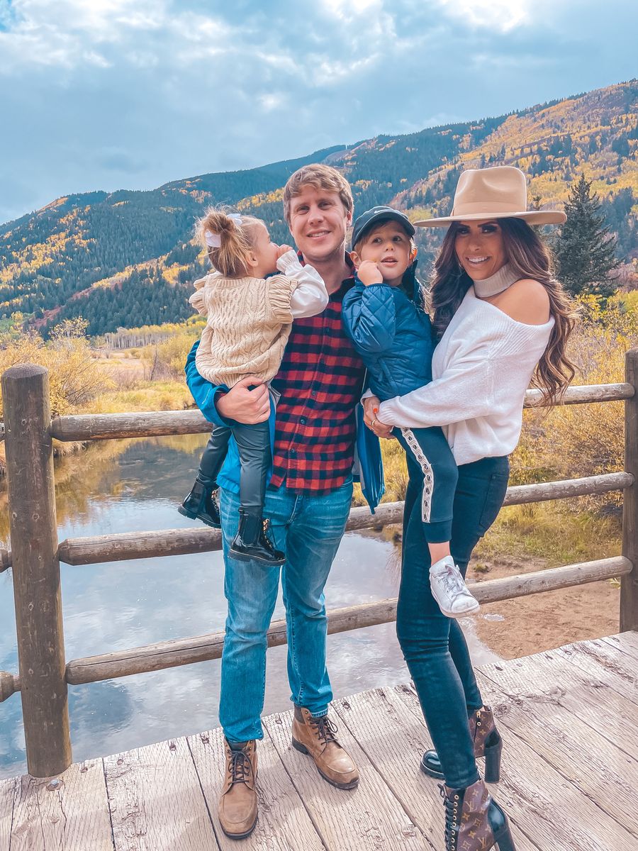 Louis Vuitton Star Trail Ankle Boots, Good American Good Classic Coated Jeans, Lack Of Color Caramel Rancher Hat, Family Photos in Aspen, Emily Ann Gemma
