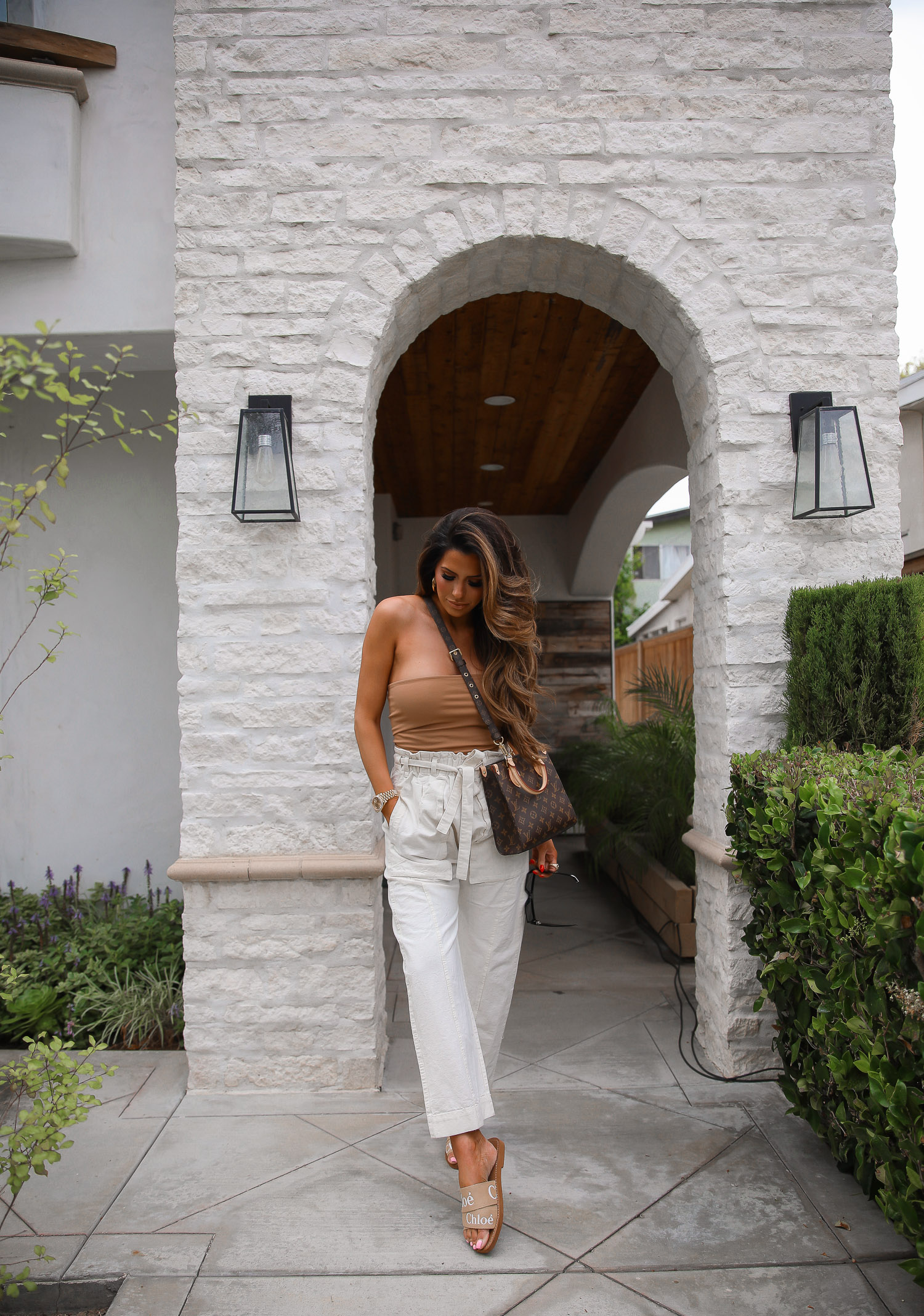 Louis vutton sac plat BB, celine sunglasses khloe kardashian spring 2022, free people sky rider pants, chloe woody logo sandal sizing review, newport beach fashion blogger, emily gemma