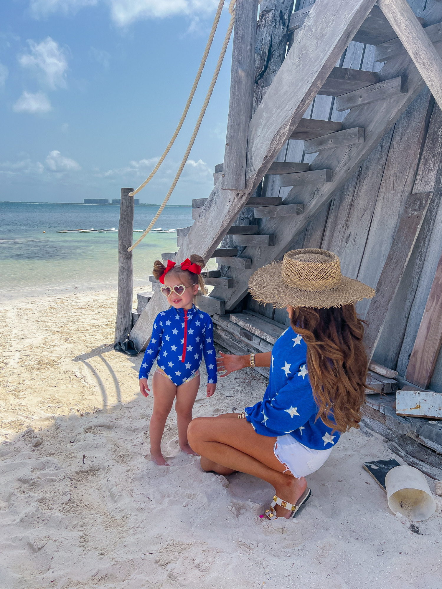 4th of july outfit ideas 2022, beach riot swimsuit, fourth of july, nizuc resort and spa, mother daughter matching swimsuit emily gemma 7