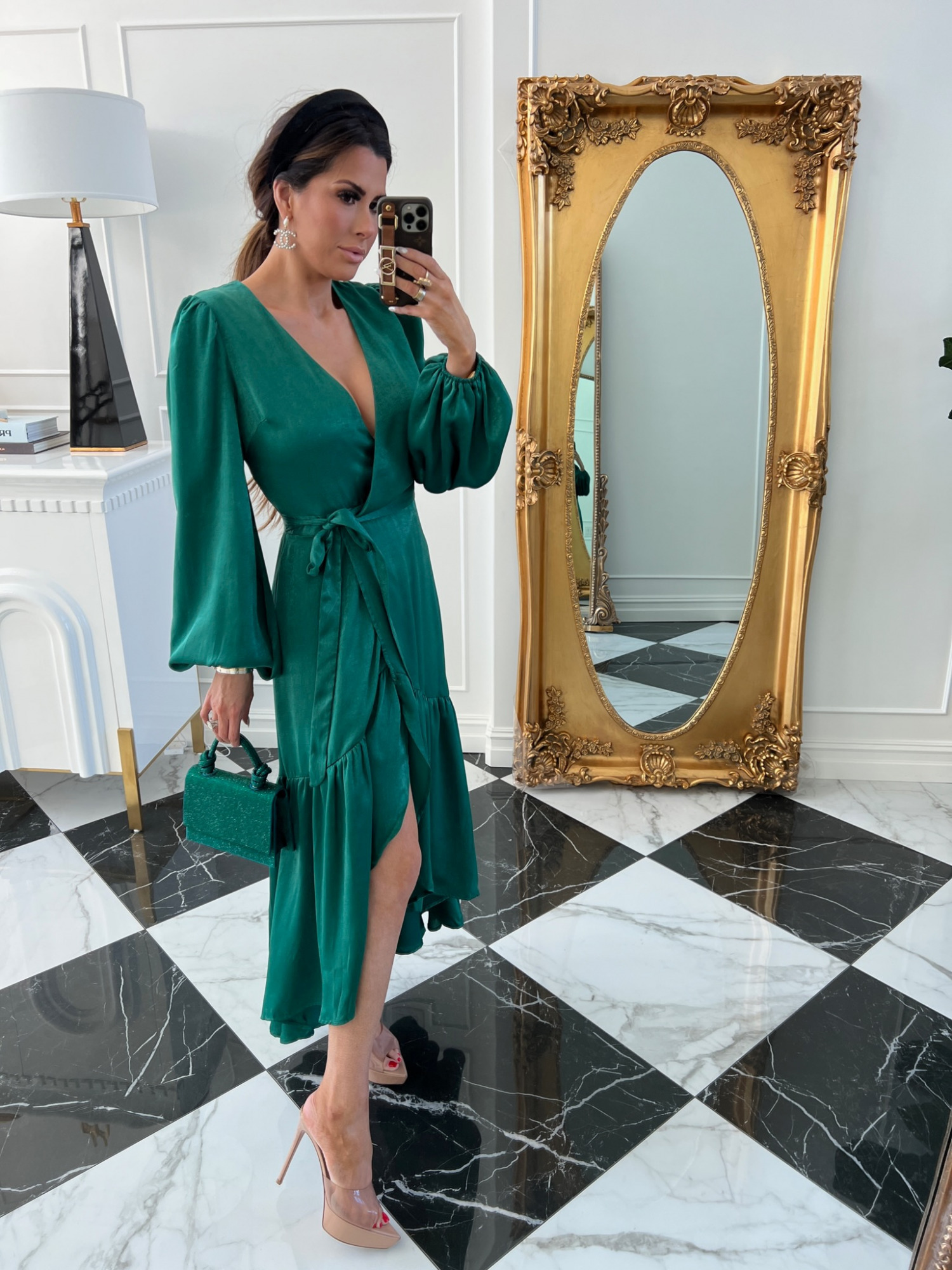 Gianvito Rossi Betty Platform Pumps, Red Dress Boutique Try On Haul, Chanel Crystal Drop Logo Earrings, Fall Wedding Guest Dress 2022, Emily Ann Gemma