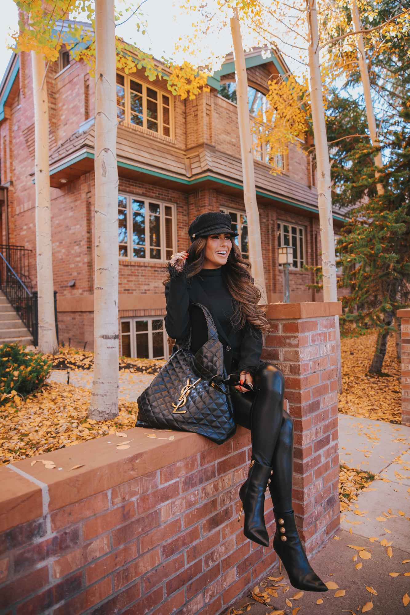 YSL Icare maxi shopping bag review, commando faux leather leggings review, emily gemma magic outfit, best faux leather leggings, Fall trends 2022