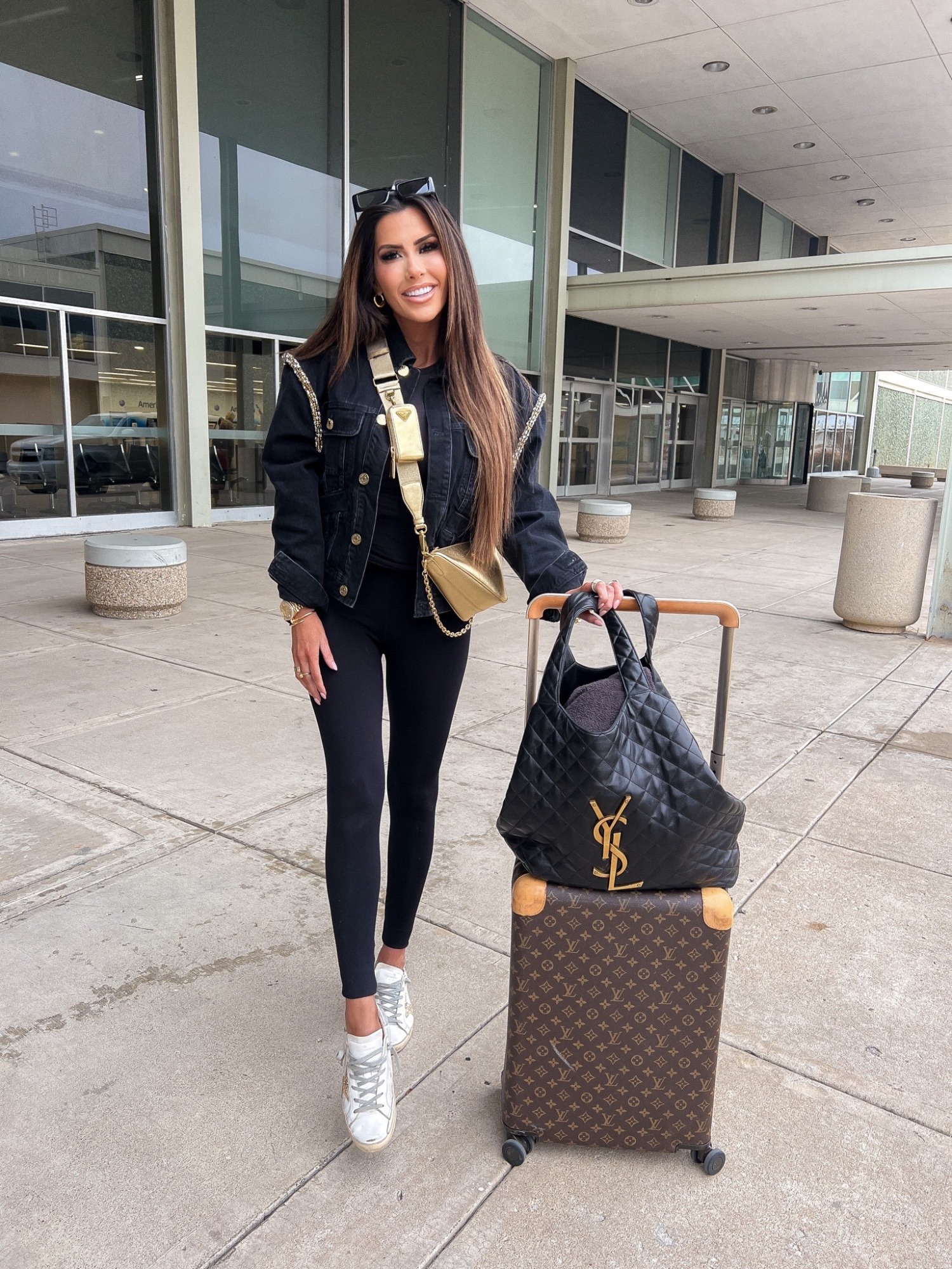 Summer travel style outfit idea  Fashion travel outfit, Louis vuitton  keepall 50, Louis vuitton outfit