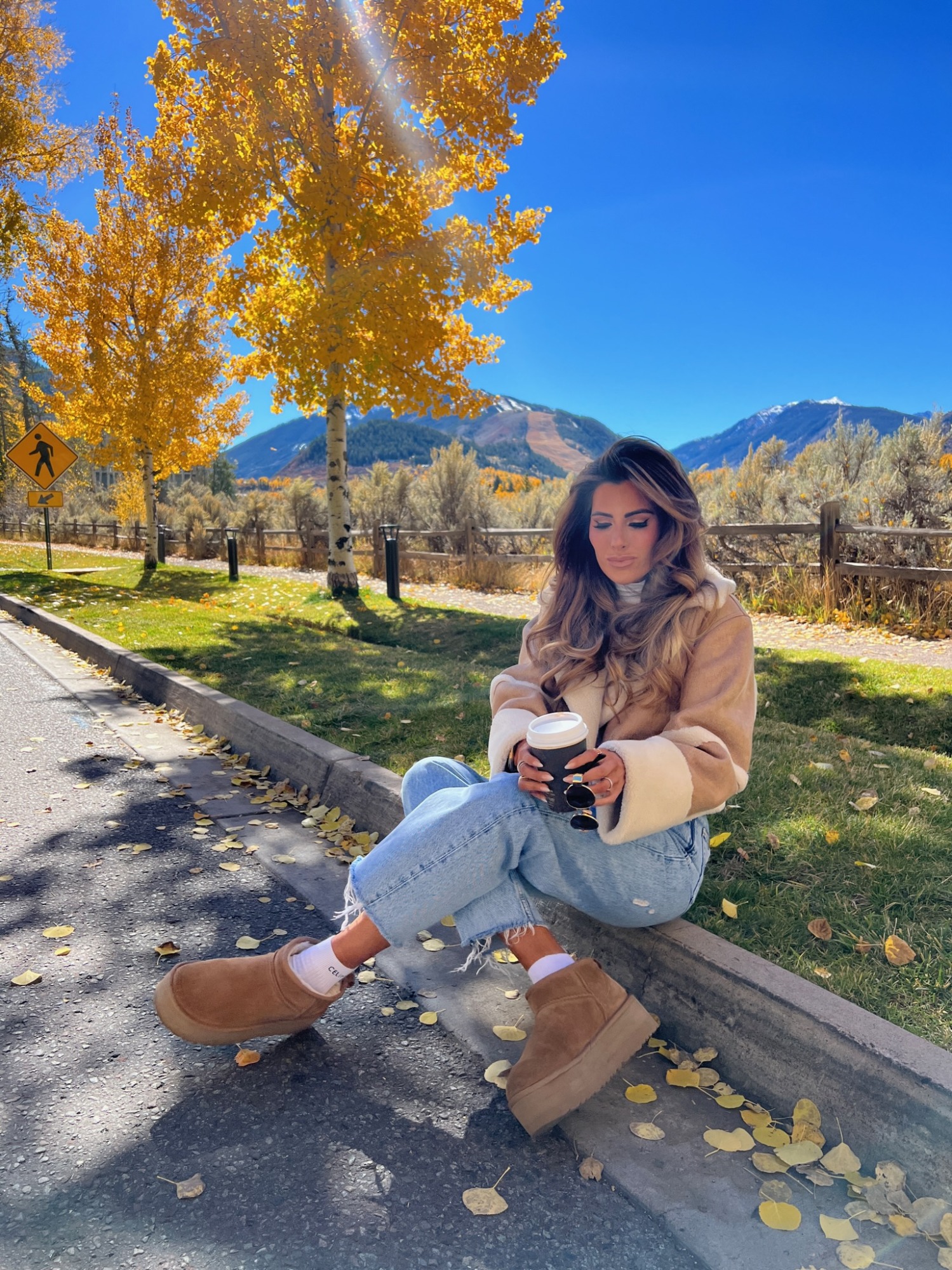 fall fashion 2024, aspen fall outfit idea october, ugg mini ultra boot outfit with jeans and socks, emily gemma