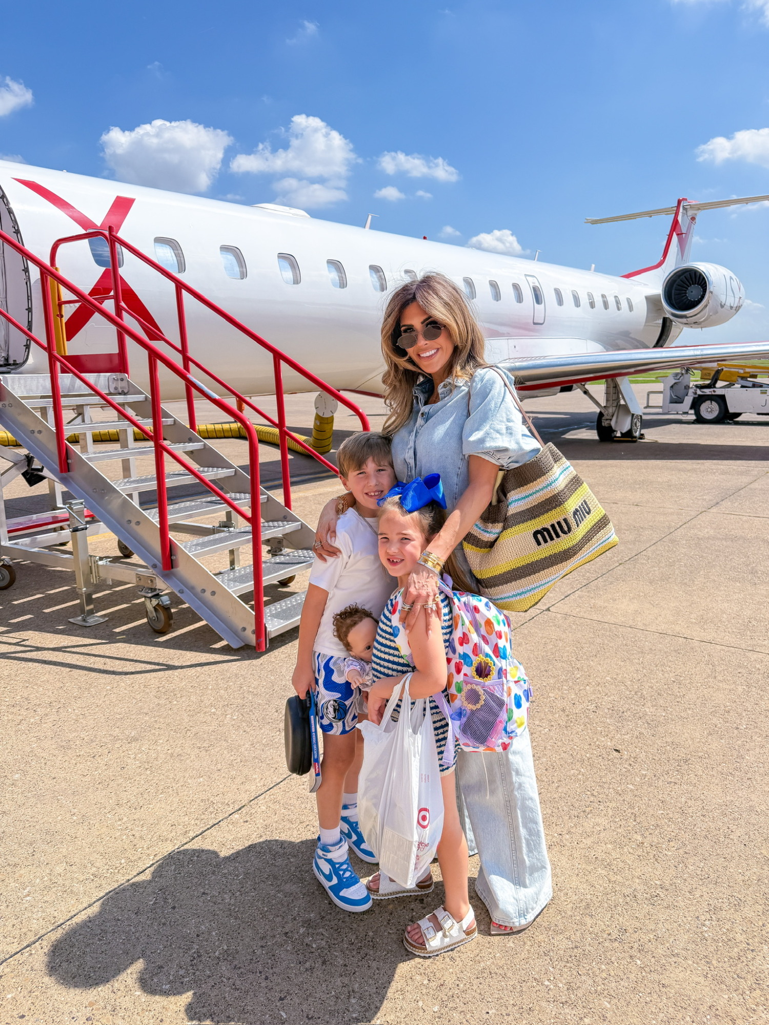 Summer outfits, Summer outfit inspo, Europe summer outfits, Vacation outfits, Sunglasses, Sunglass roundup, Beach bag, travel outfits, Emily Ann Gemma
